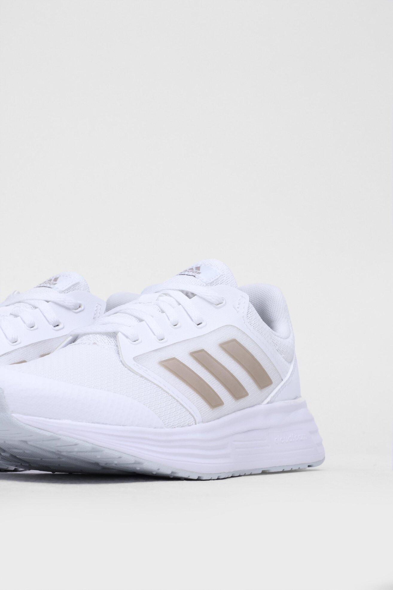 Obuwie sportowe adidas GALAXY 5 FY6744 Biały