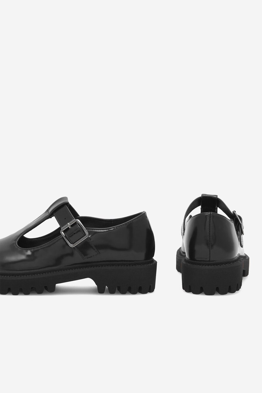 
                Напівчеревик Jenny Fairy ЧОРНИЙ - 5905588345336