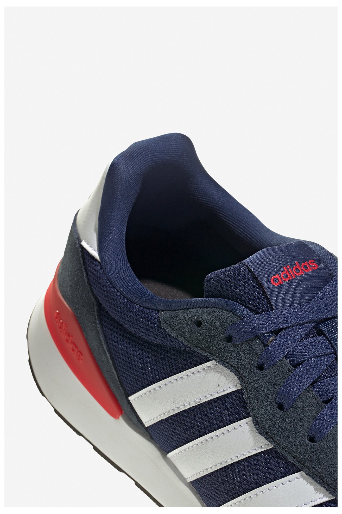 Obuwie sportowe adidas CEO-RUN 60S 4.0 JR6620 Granatowy
