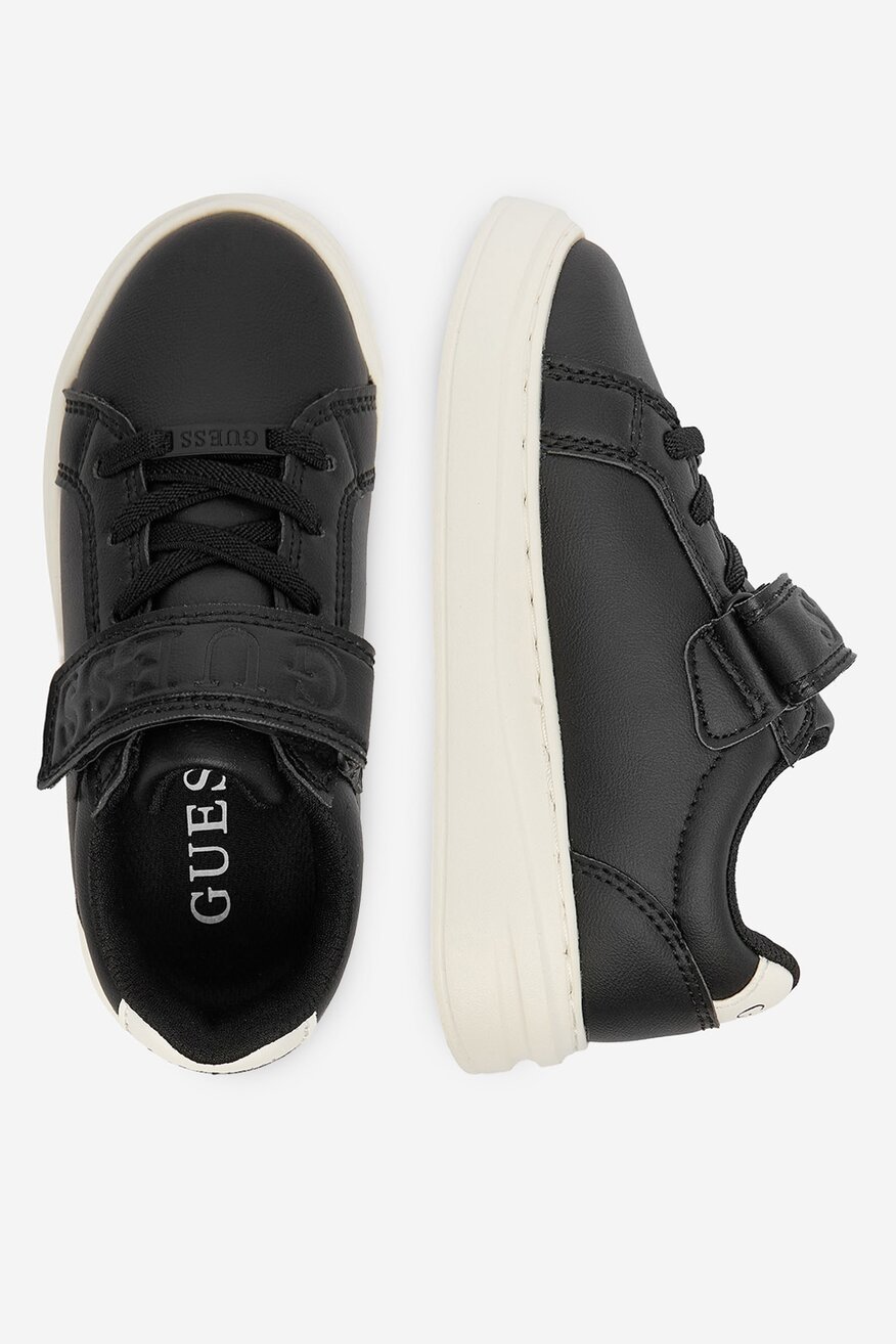 
                Сникърси GUESS ЧЕРЕН - 5906751755402