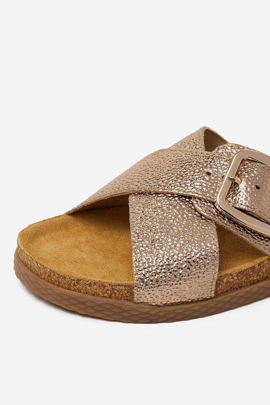 
                Шльопанець Lasocki ЗОЛОТИЙ - 5906751006252