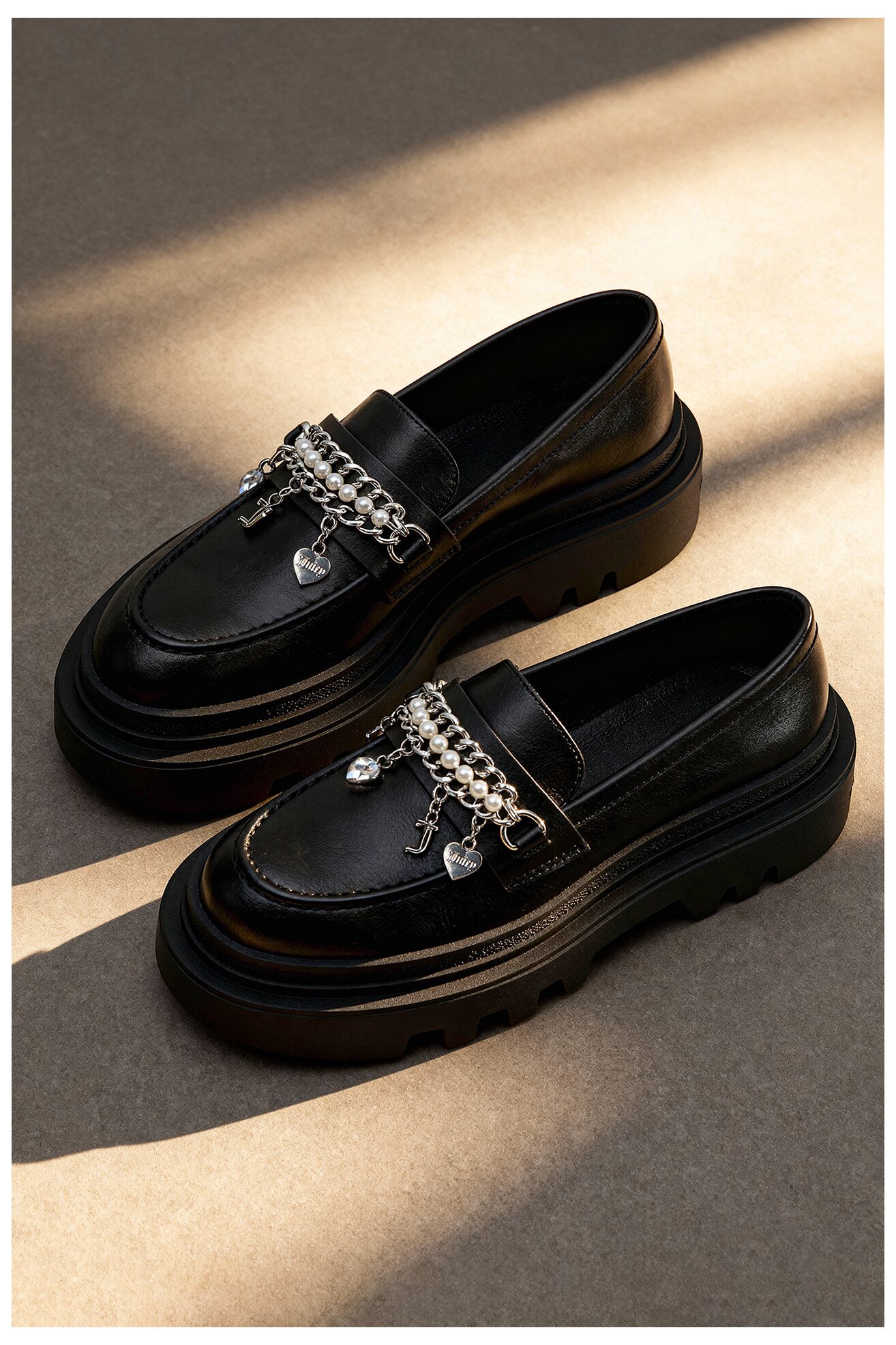 Mokasine Juicy Couture CEO-HY63020S-6A CRNA