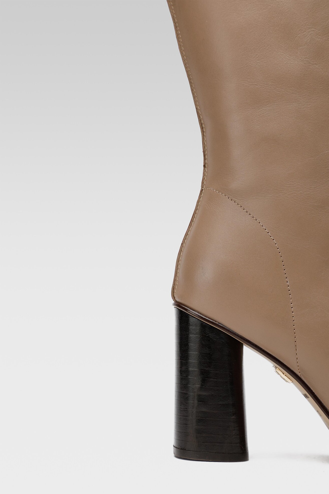 Ботуши Gino Rossi 106267 БЕЖОВ