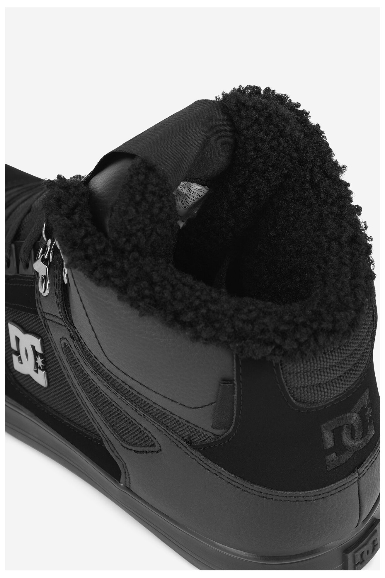 Trzewiki DC Shoes PURE HIGH-TOP WC WNT ADYS400047-3BK Czarny