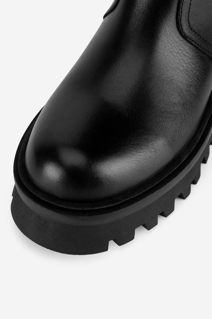 
                Чобіт Badura ЧОРНИЙ - 5905588787266