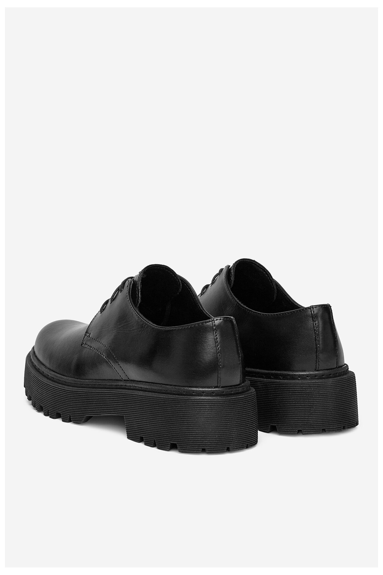 Półbuty Lasocki WB-ALESSIA-02 Czarny