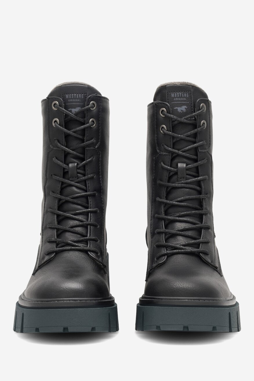 
                Боти Mustang ЧЕРЕН - 5905588020431