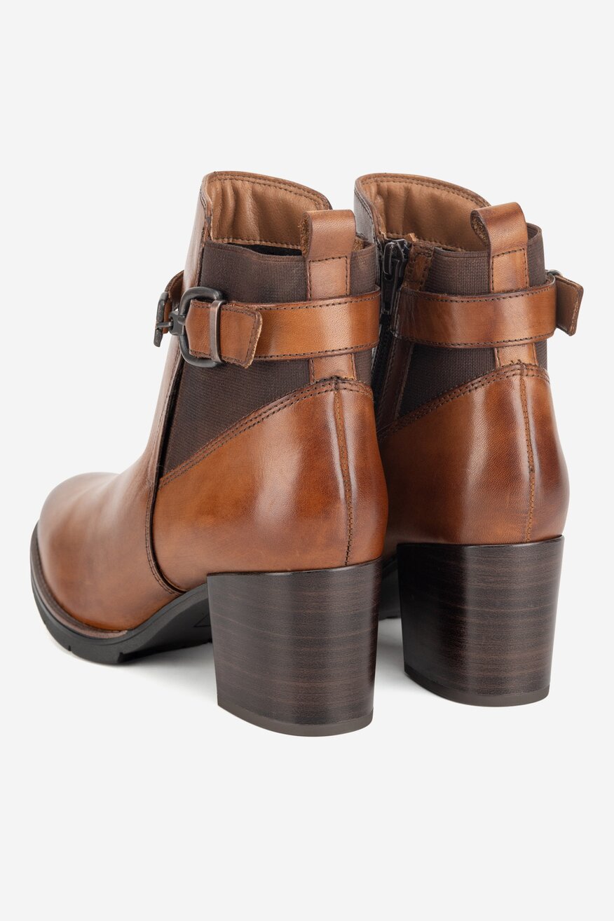 
                Bokacsizma Lasocki CAMEL - 5903419293184