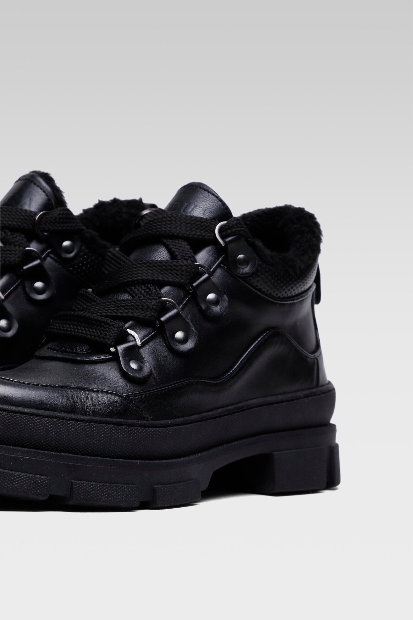 Trzewiki Badura WI23-NELLI-01 Czarny