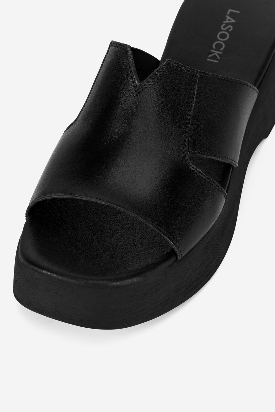 
                Șlapi Lasocki NEGRU - 5905588369561