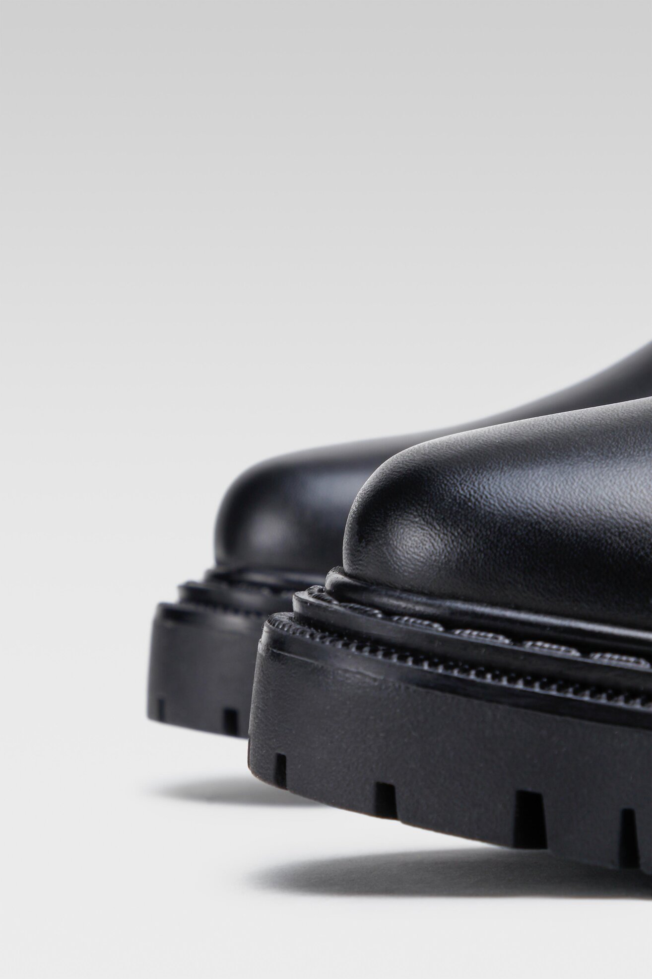 Botki Gino Rossi 070GR Czarny