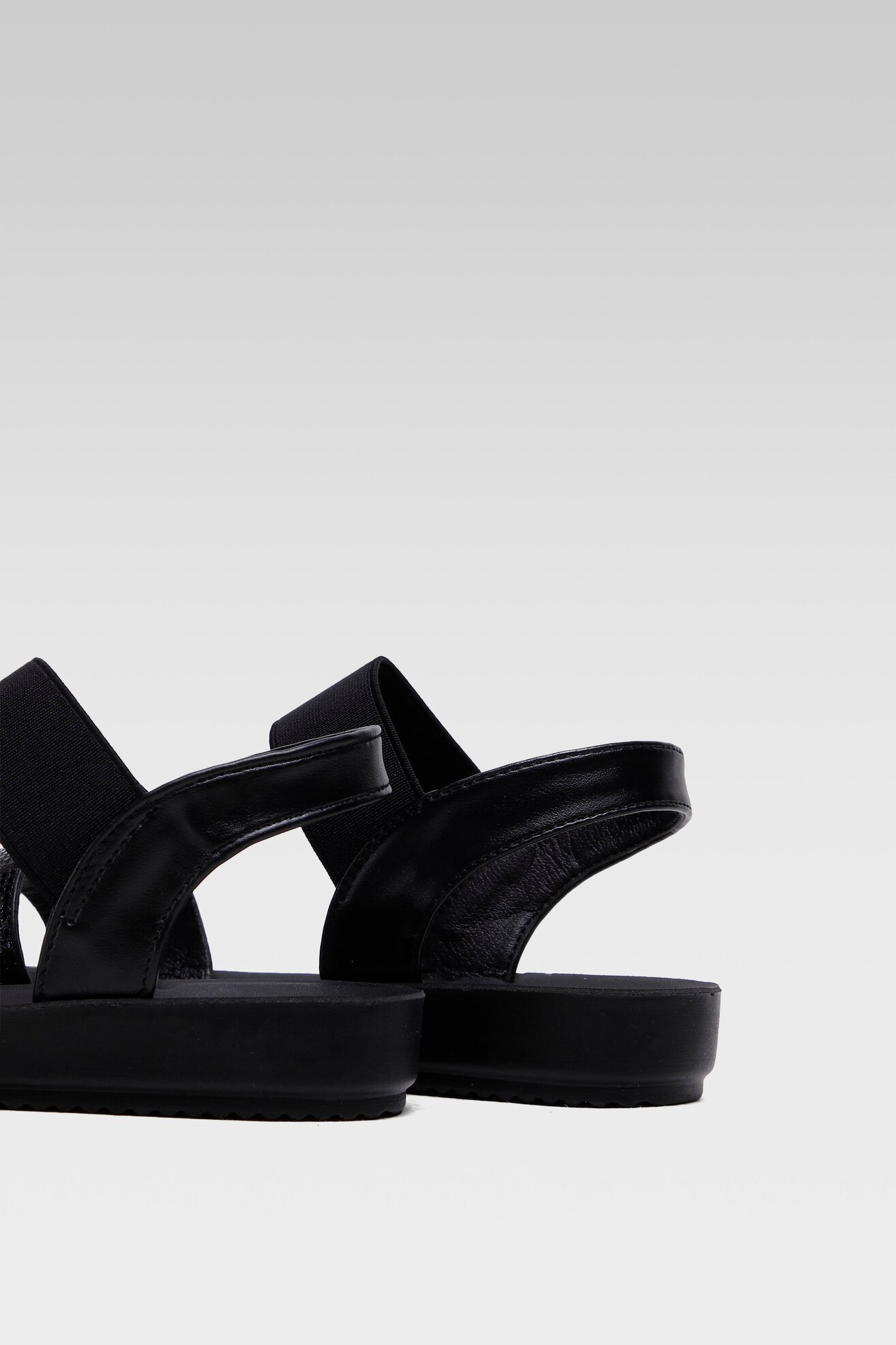 Sandały Bassano WSS20423-06 Czarny