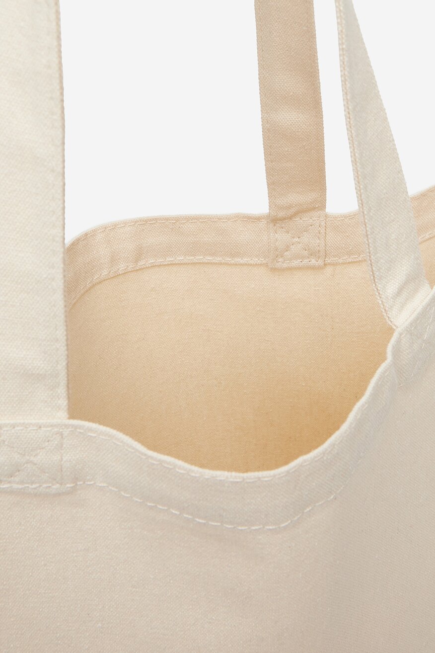 
                Дамска чанта DeeZee БЕЖОВ - 5904410861310