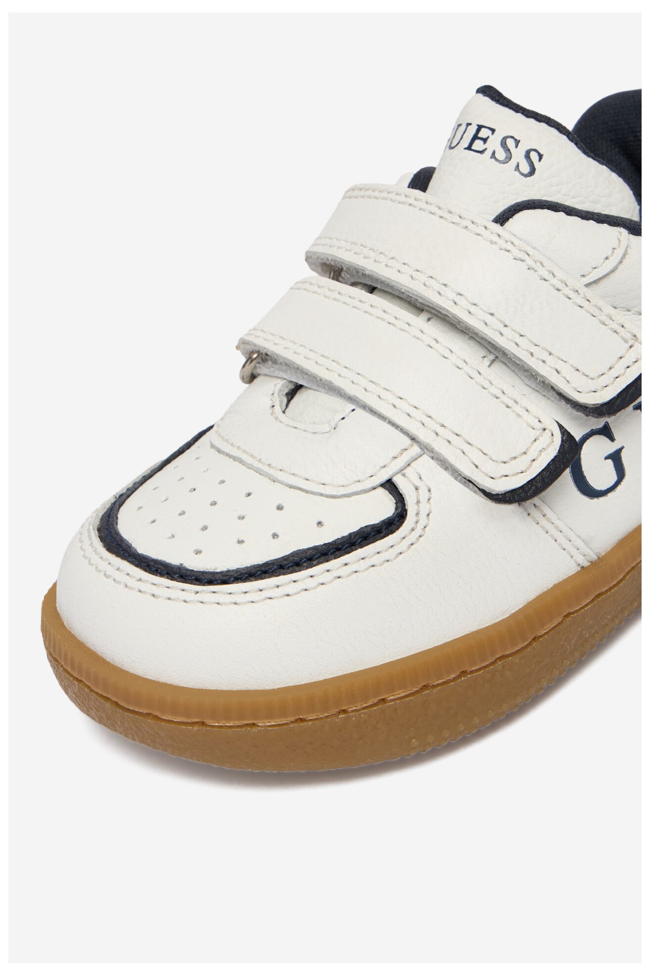 Сникърси GUESS KIDS CEO-CI12-SS2026(CH) БЯЛ