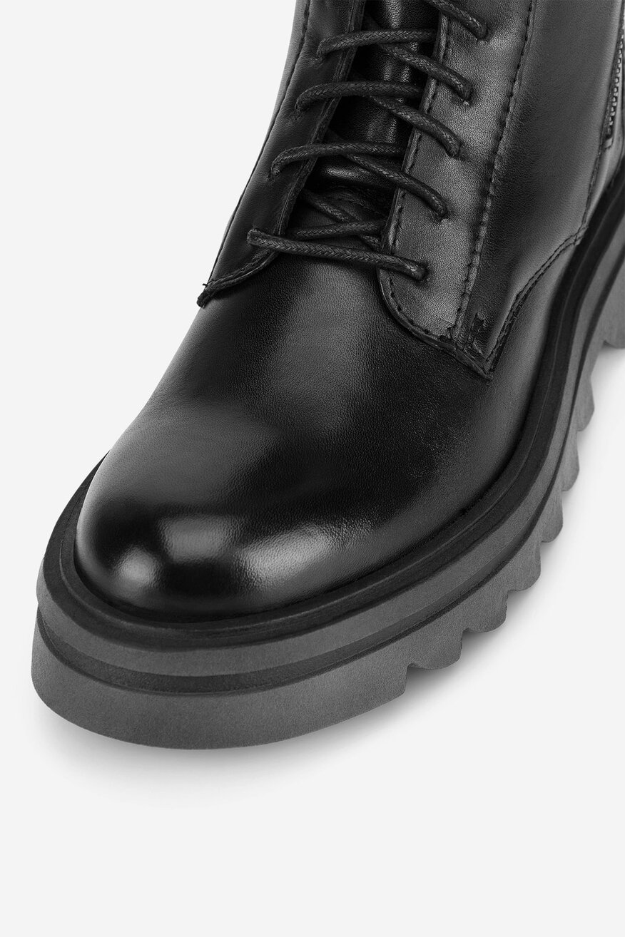 
                Csizma Lasocki FEKETE - 5905588989257