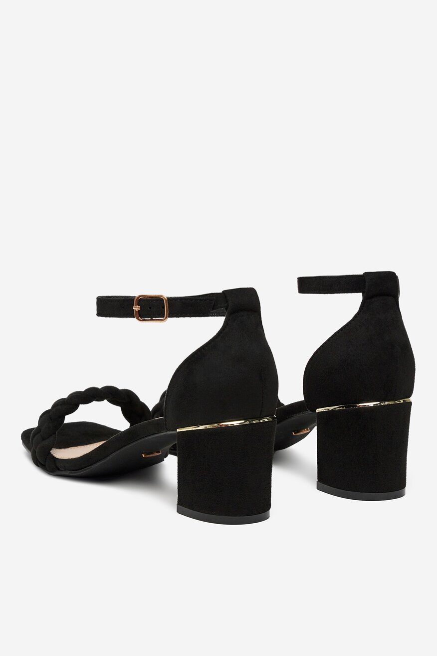 
                DeeZee - Sandały na słupku - 5904410843866