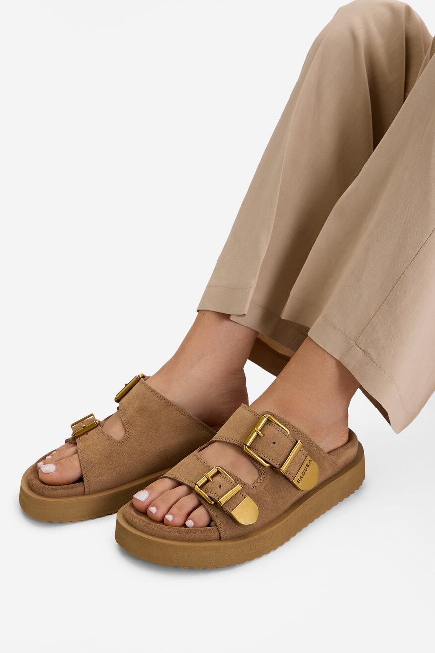 
                Badura - Klapki skórzane - 5907964016809