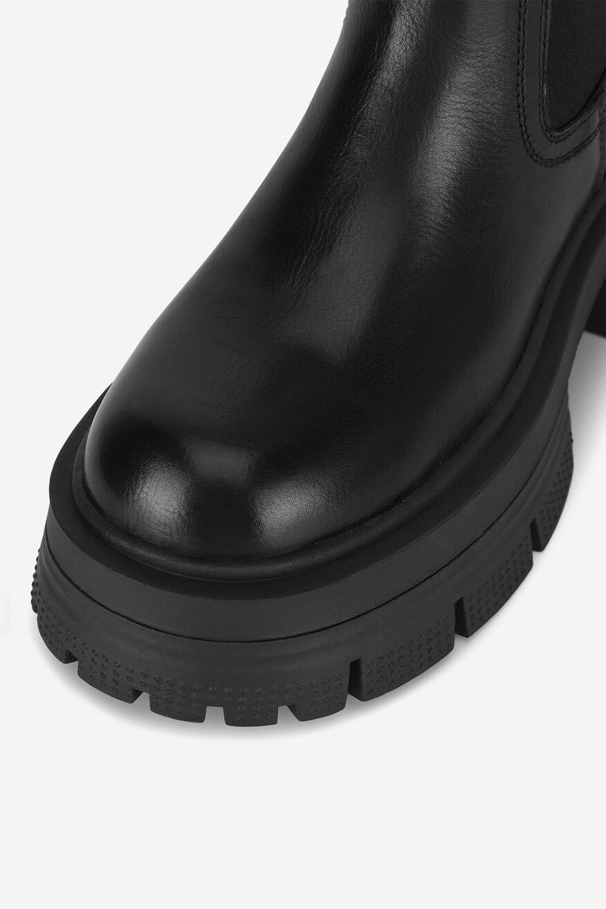 
                Боти Badura ЧЕРЕН - 5905588841944