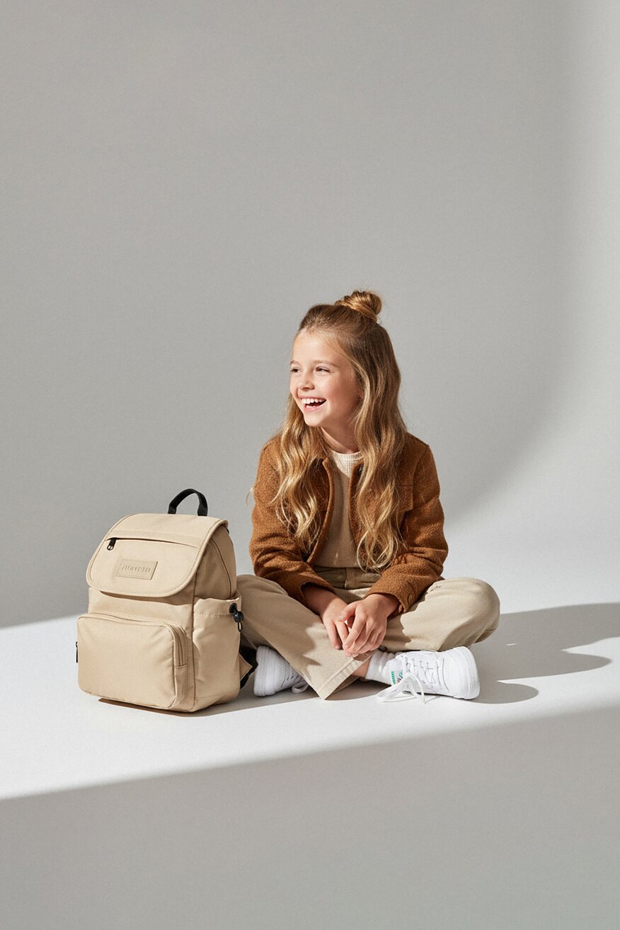 
                Раница HUNTER БЕЖОВ - 5906751453100