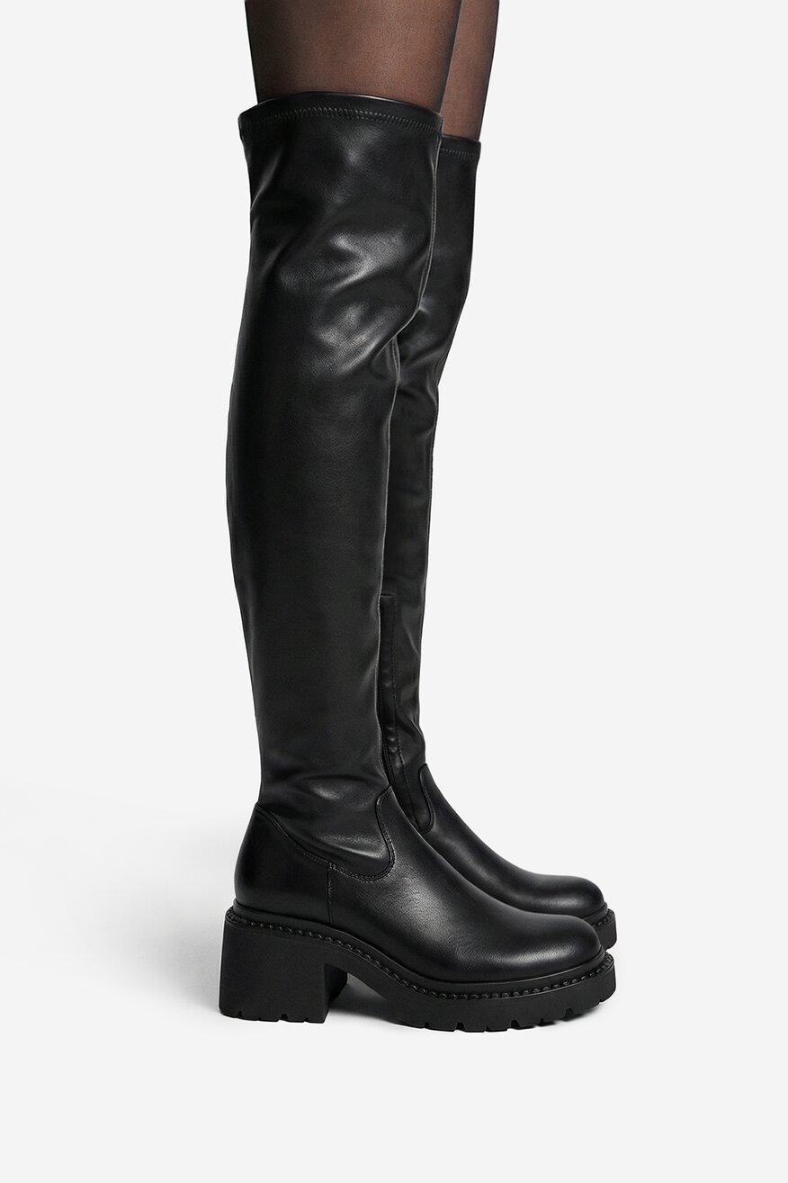 
                Чобіт DeeZee ЧОРНИЙ - 5906751316009