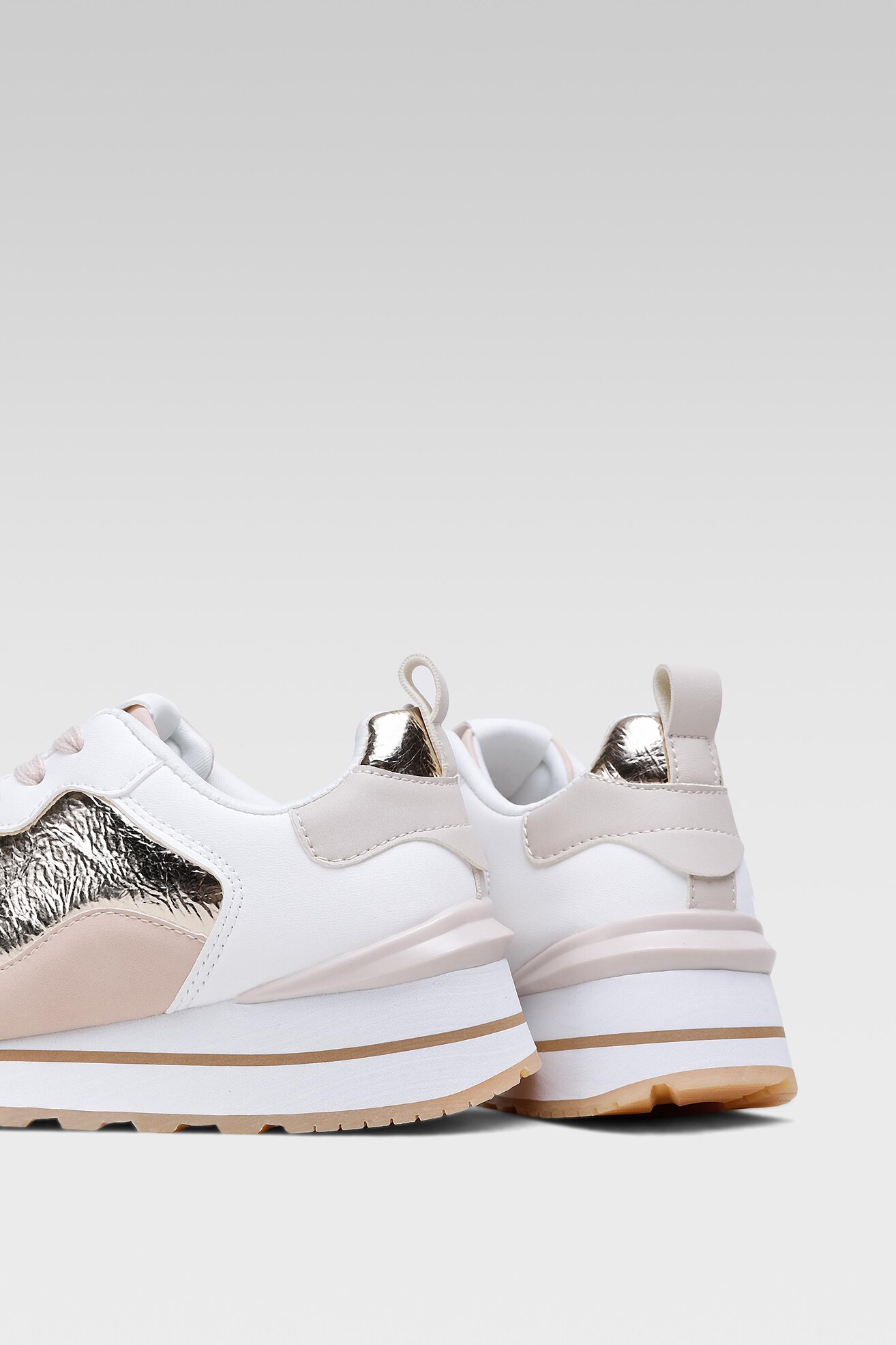 Sneakers Naomi WAG1961220A Złoty