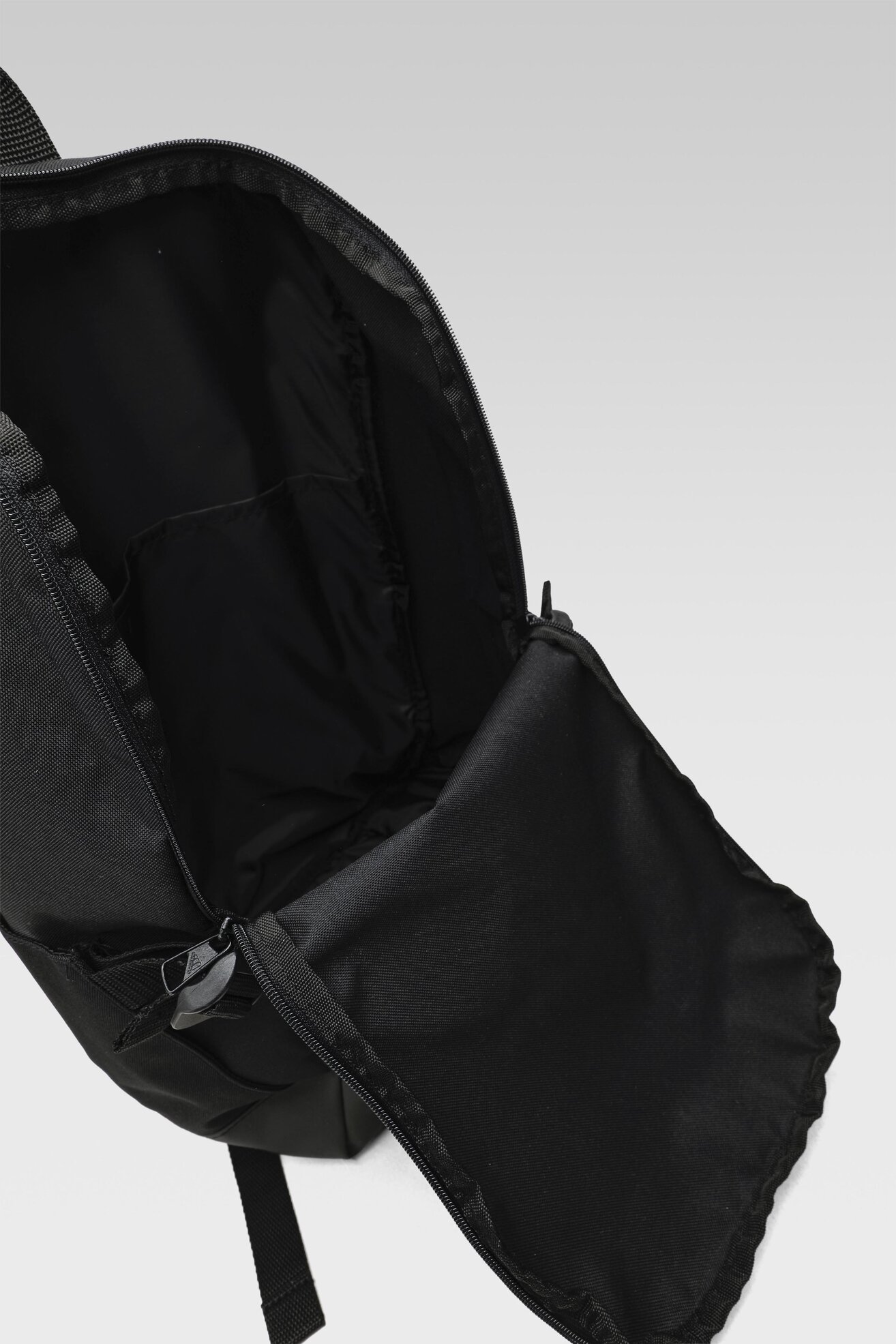 Раница adidas 3S RSPNS BP GN2022 ЧЕРЕН