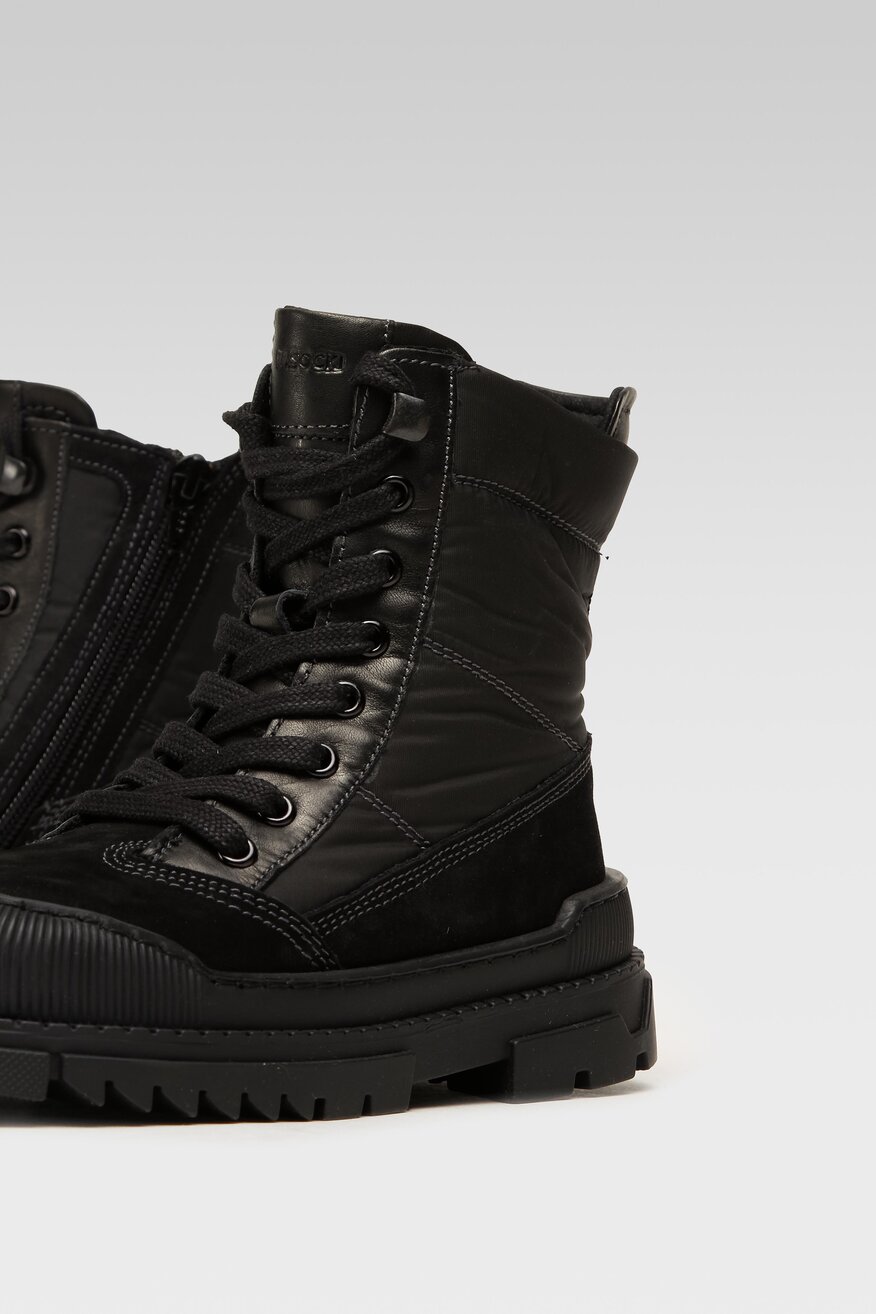 
                Lasocki Young - Skórzane kozaki czarne - 5904862381305