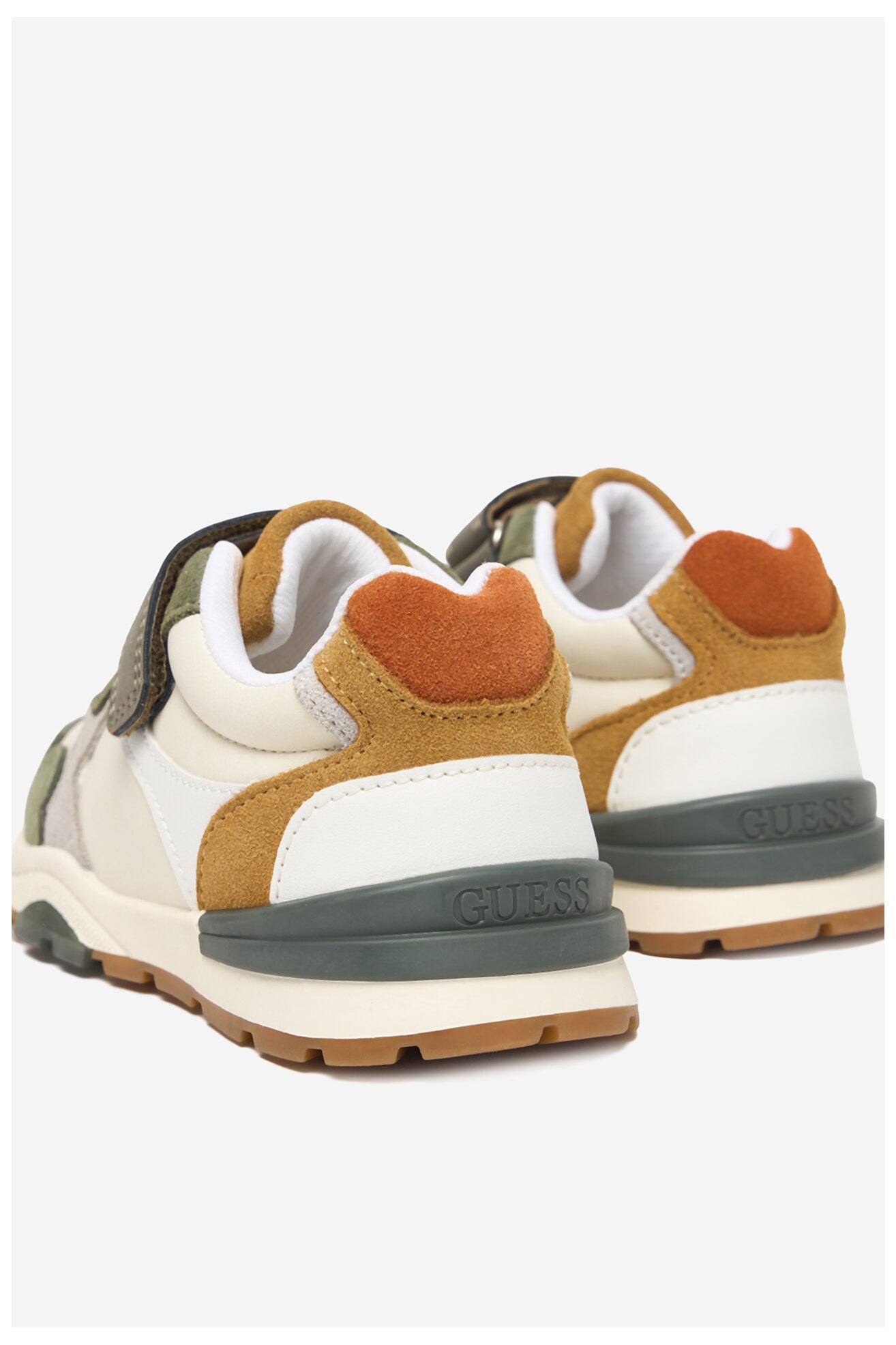 Сникърси GUESS CEO-AVO-G1-SS2026 МИКС