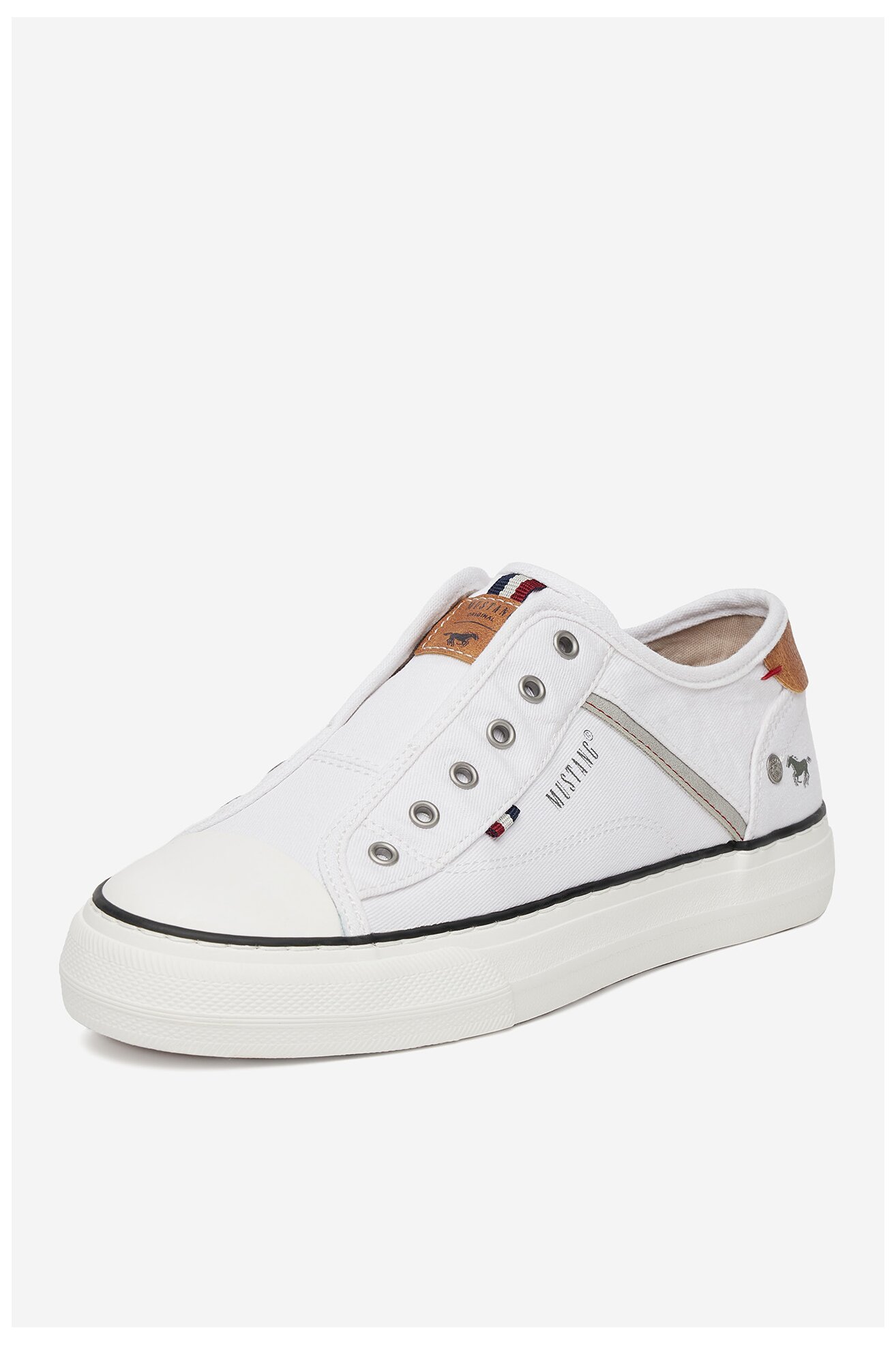 Plátěná obuv Mustang 1272-402 BÍLÁ