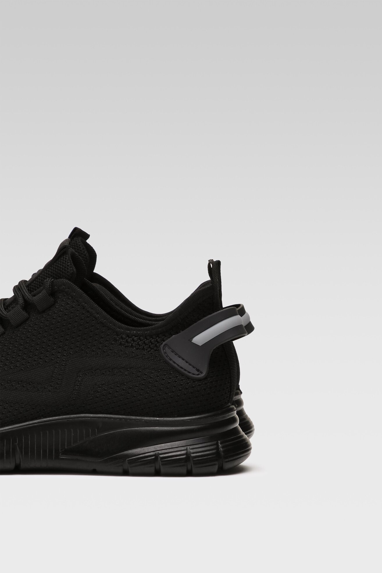 Obuwie sportowe PULSE UP MC-XX53 Czarny