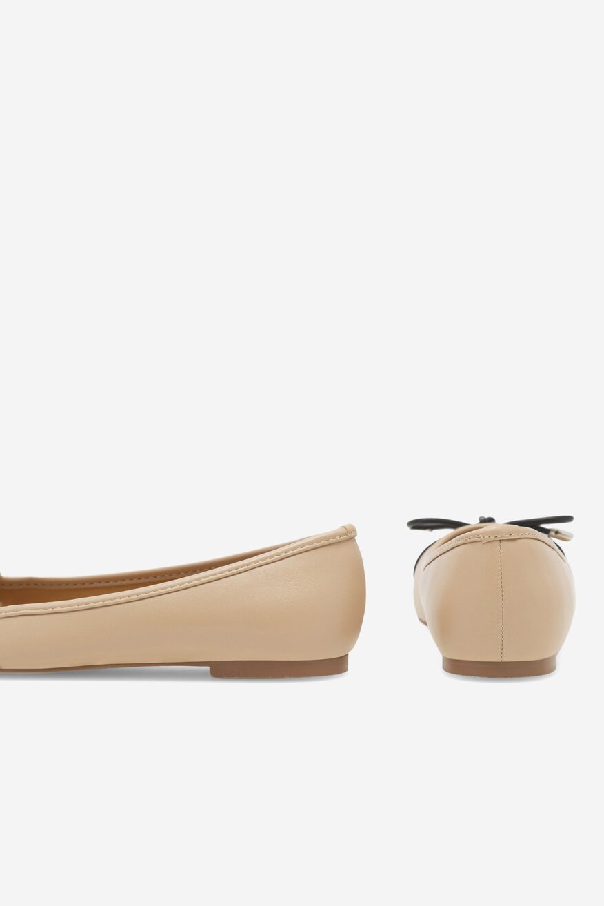 
                Балетки Jenny Fairy СВІТЛО-БЕЖЕВИЙ - 5905588358350