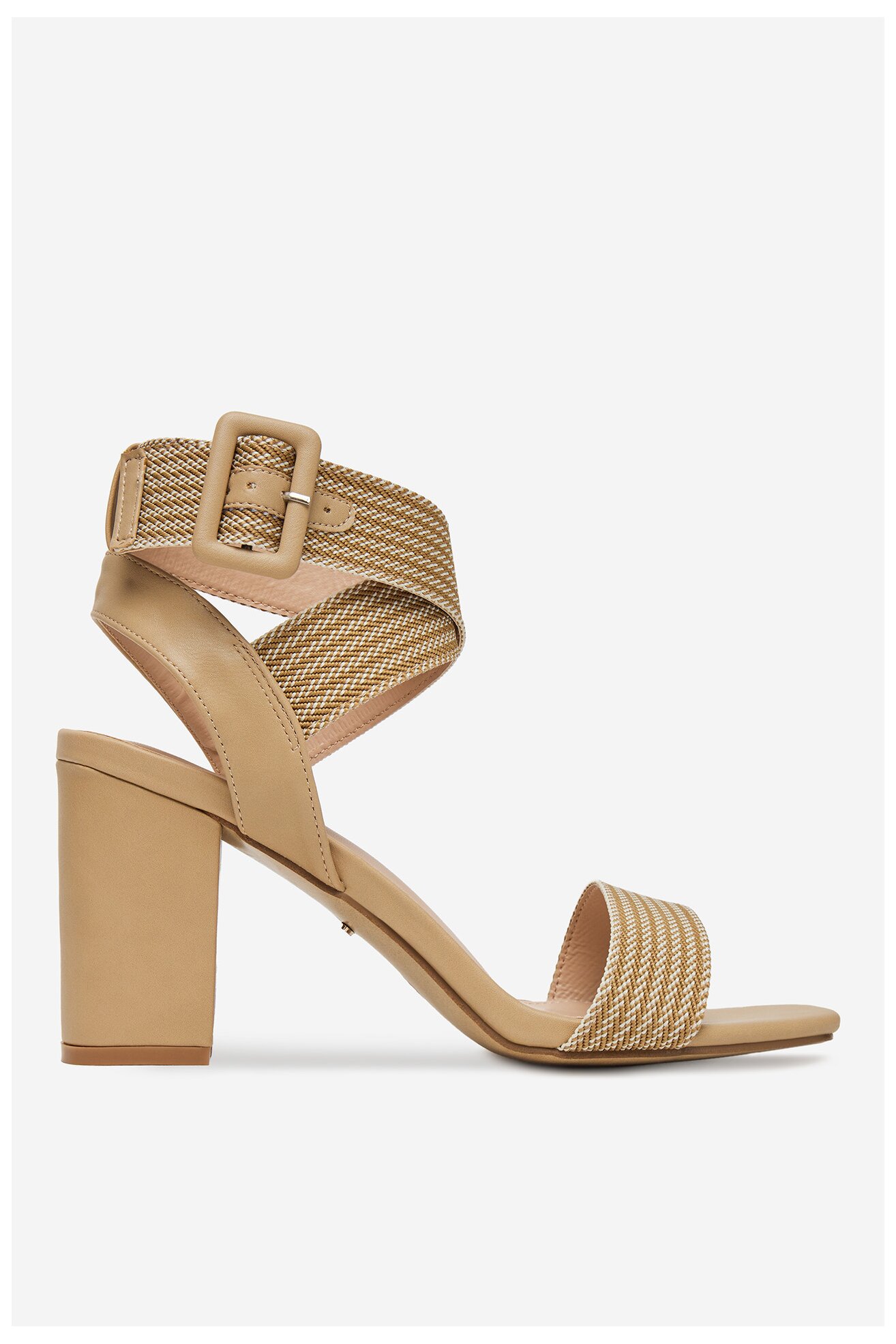 Сандали DeeZee XFA065-10 БЕЖОВ