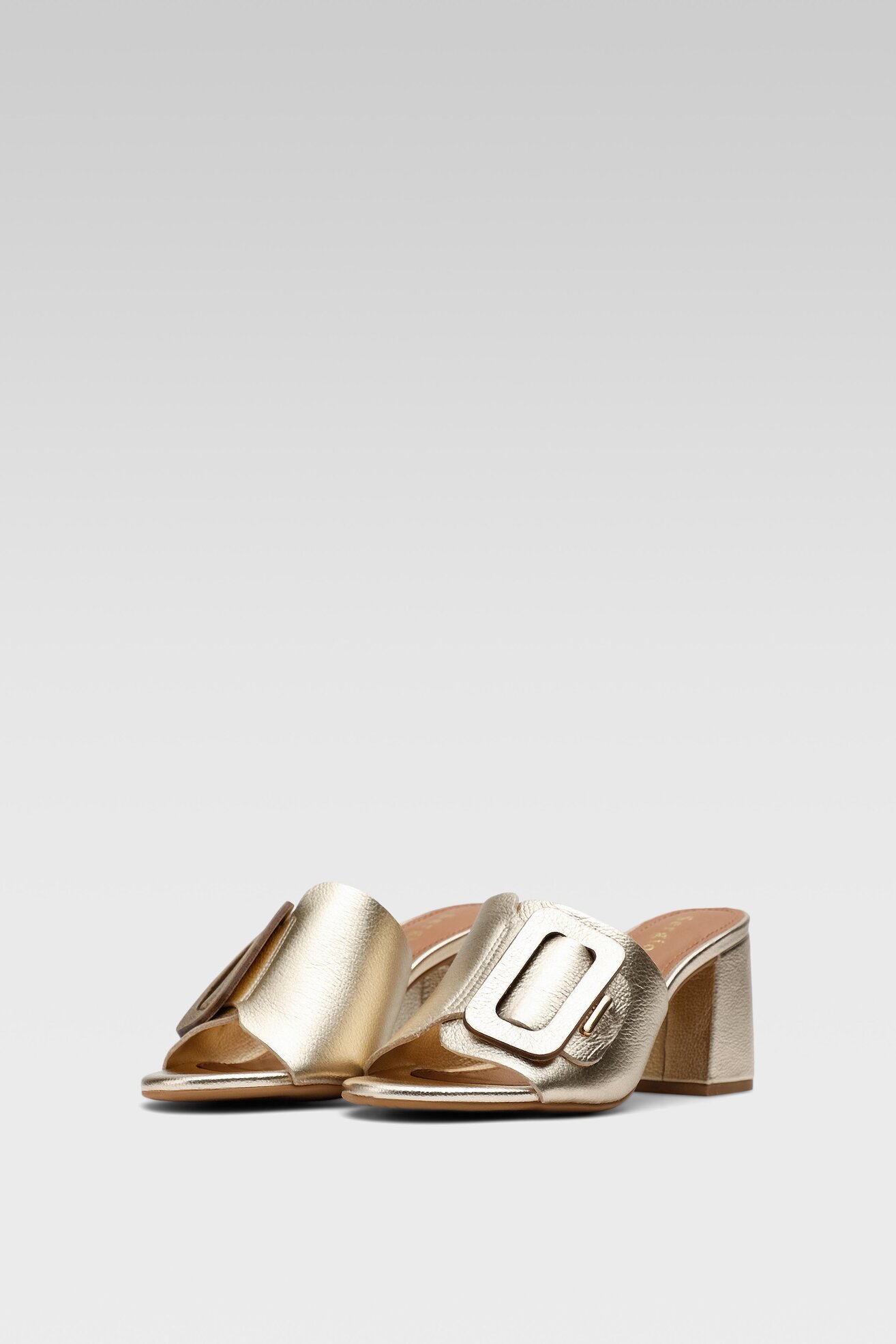 Klapki Sergio Bardi KR-331802-03SB Złoty