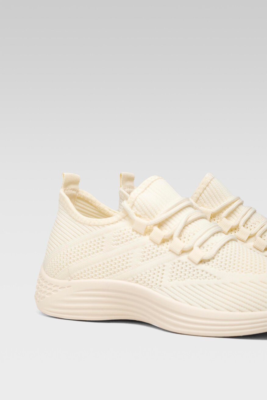 
                Jenny Fairy - Sneakersy z siatki - 5904248244873