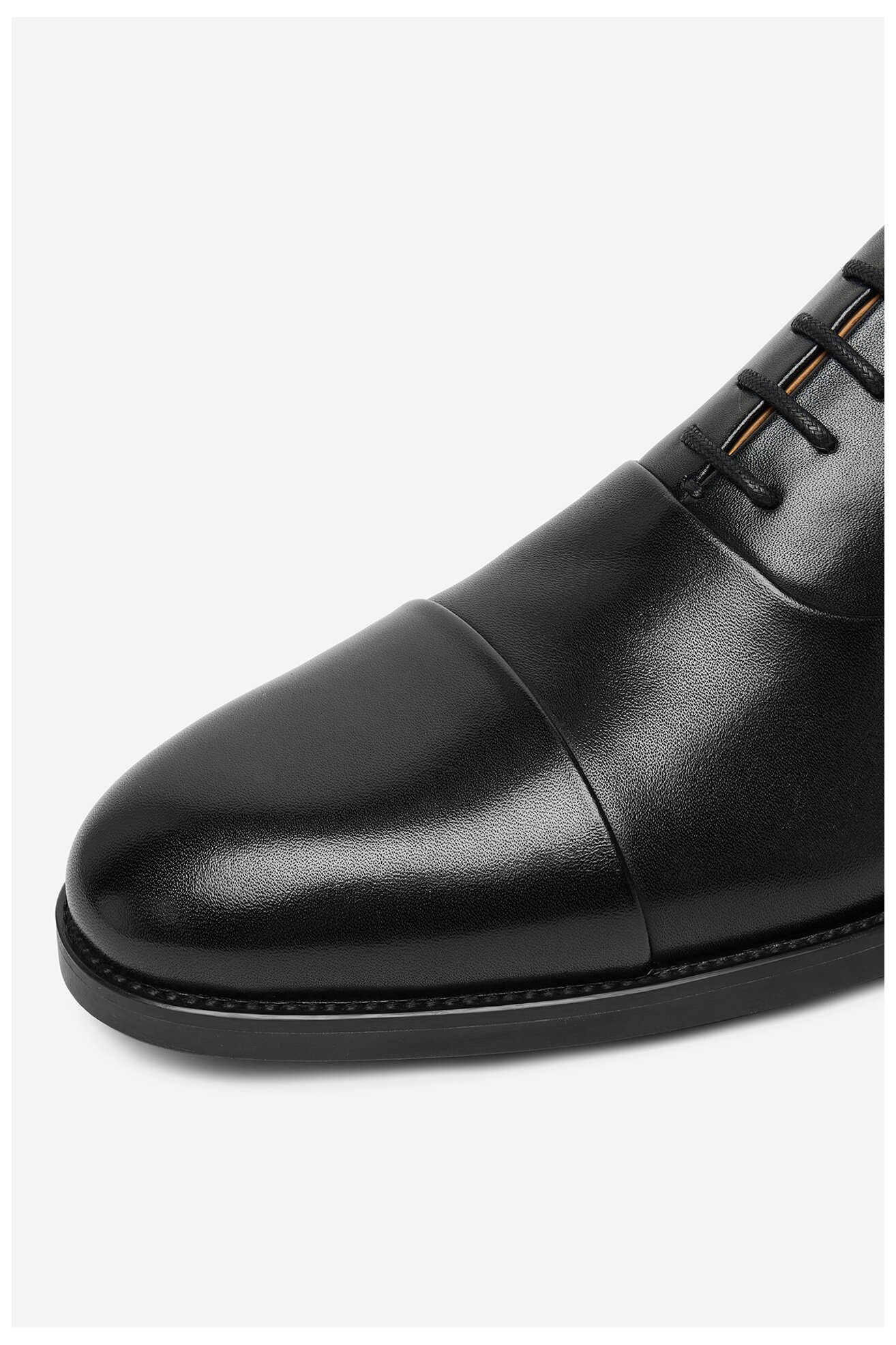 Półbuty Gino Rossi EO-RICCARDO-01 125AM Czarny