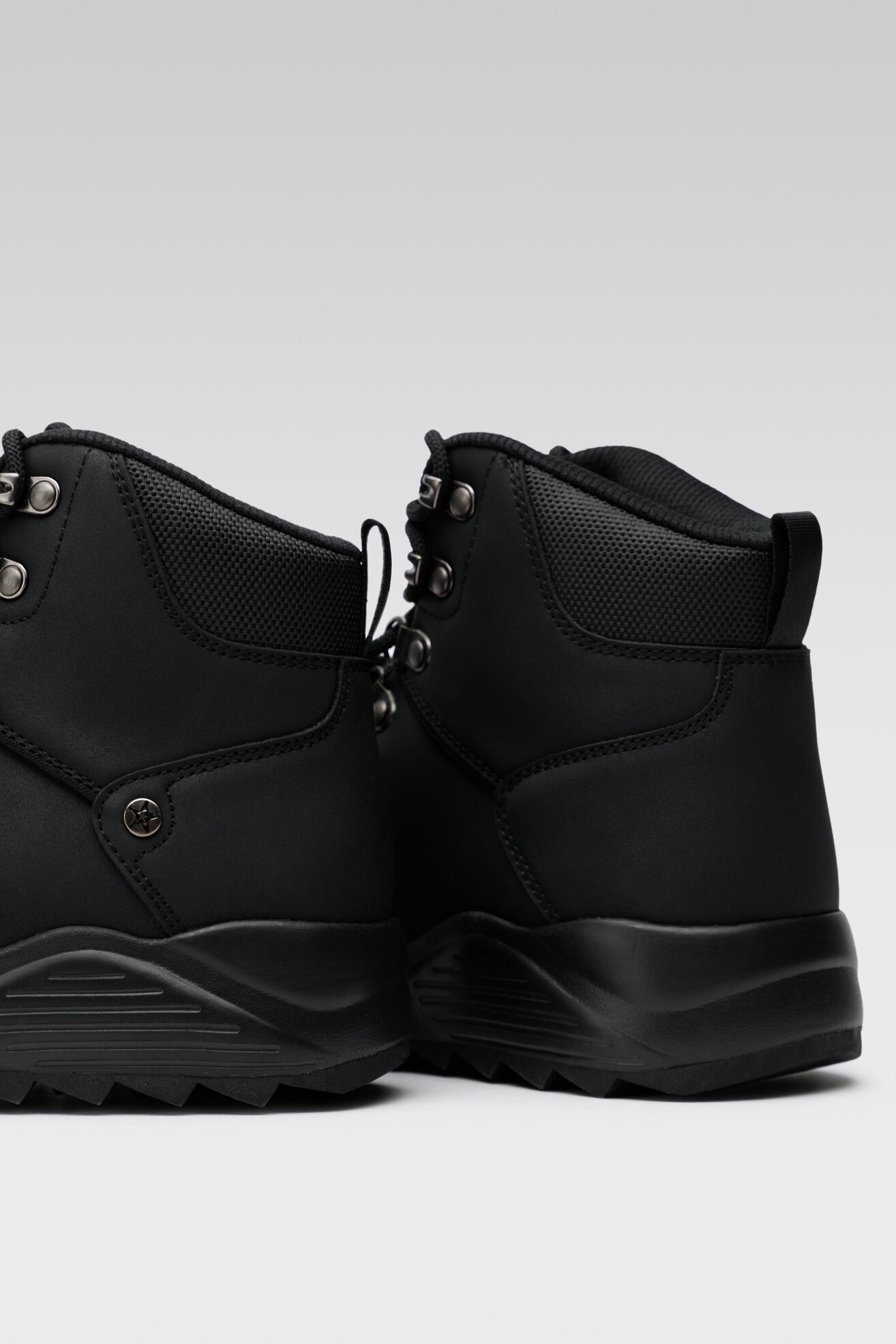 Trzewiki SPRANDI EARTH GEAR WP07-11748-01 Czarny