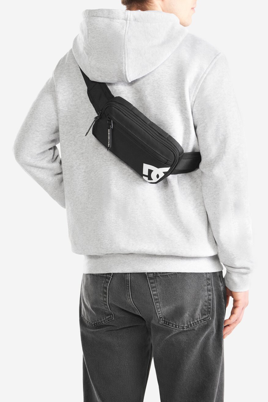 Мъжка чанта DC Shoes ЧЕРЕН - 5903698188072