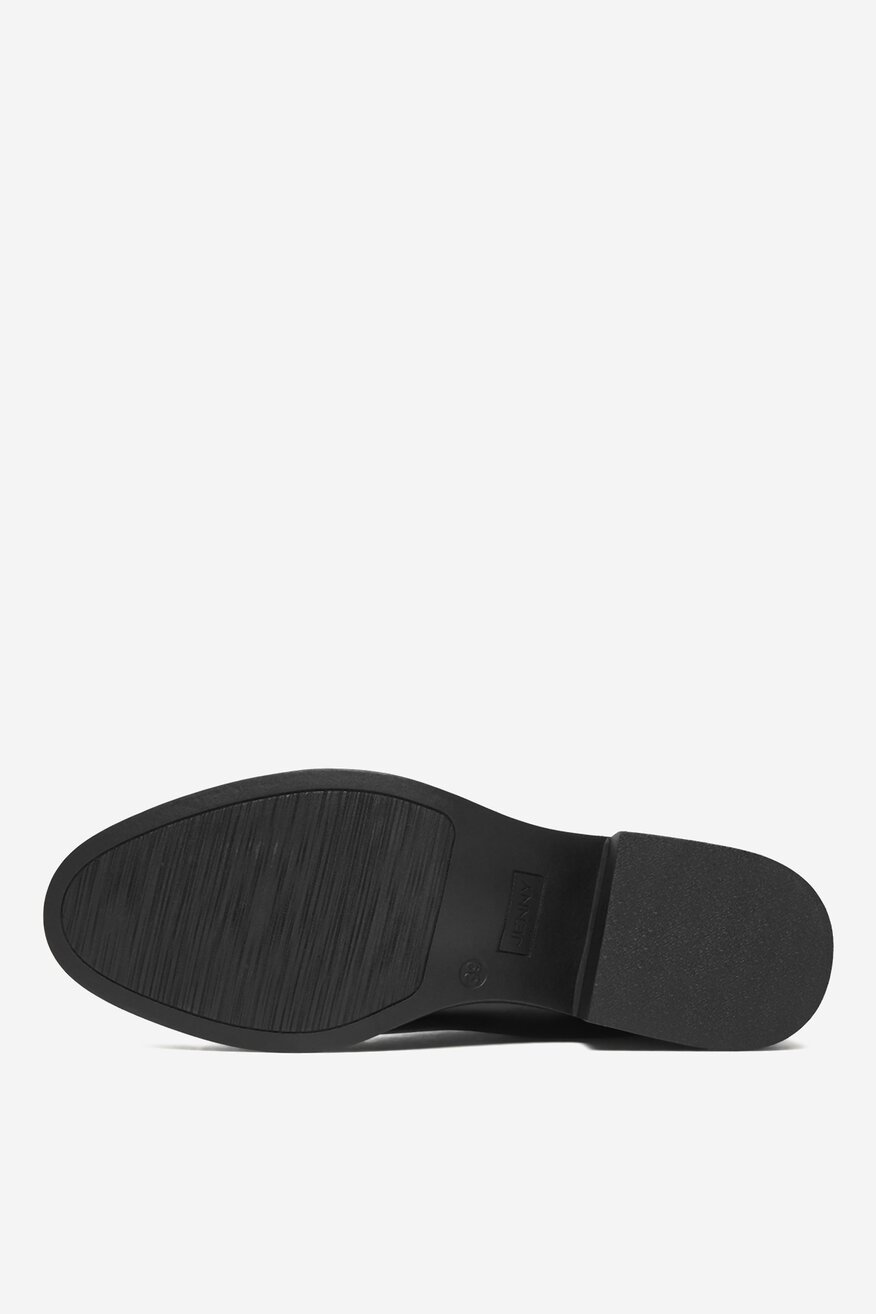 
                Kratke čizme Jenny CRNA - 5906751444184