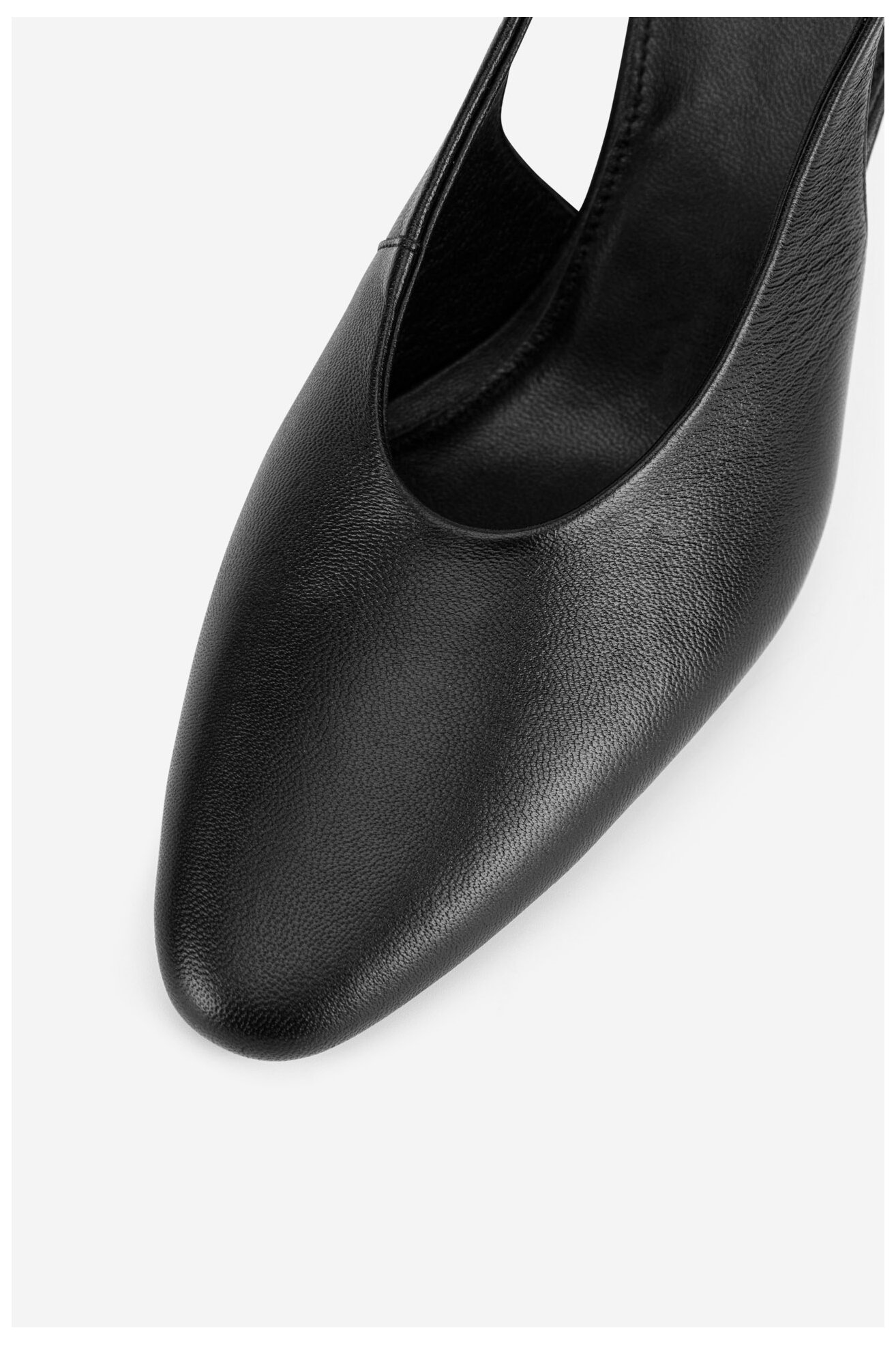 Cipele na štiklu Gino Rossi DREW-LT766-91 CRNA