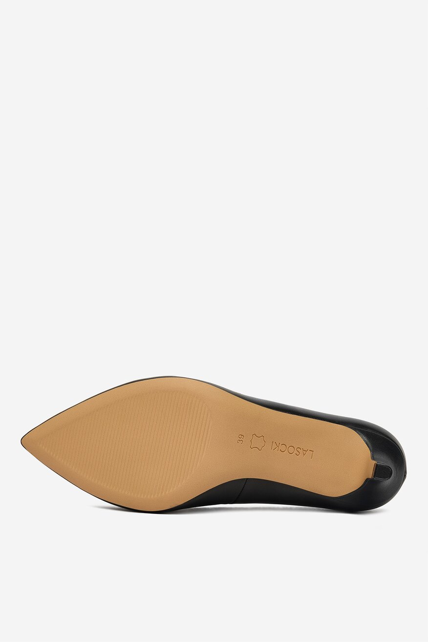 
                Туфлі-Човники Lasocki ЧОРНИЙ - 5906751657065