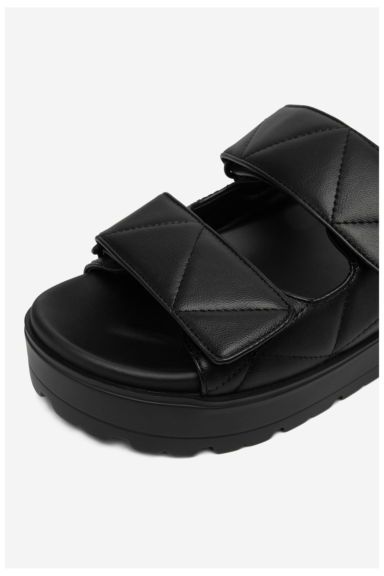 Klapki DeeZee CEO-R25SS09248 Czarny