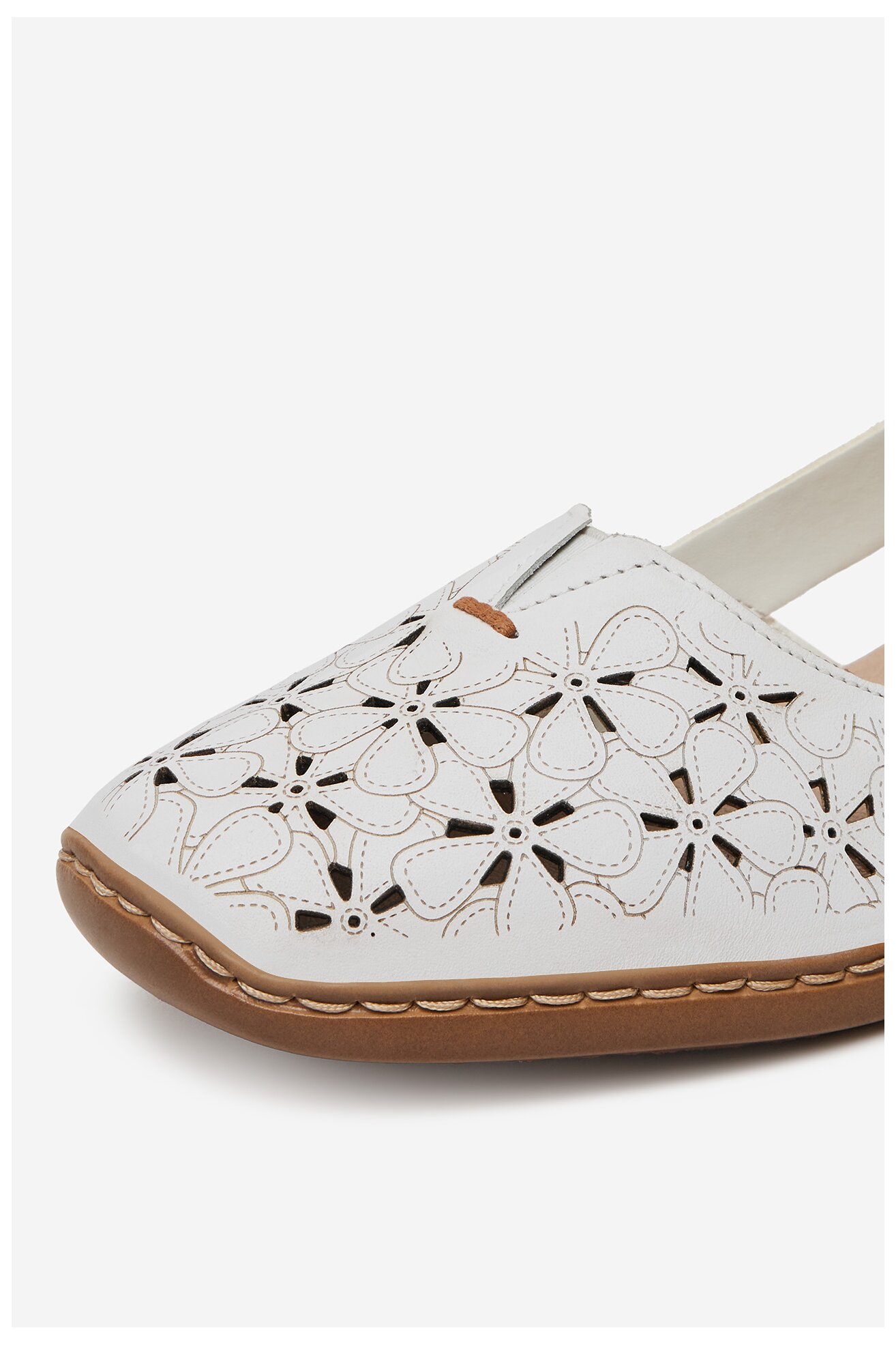 Baleriny Rieker 41356-80 Biały