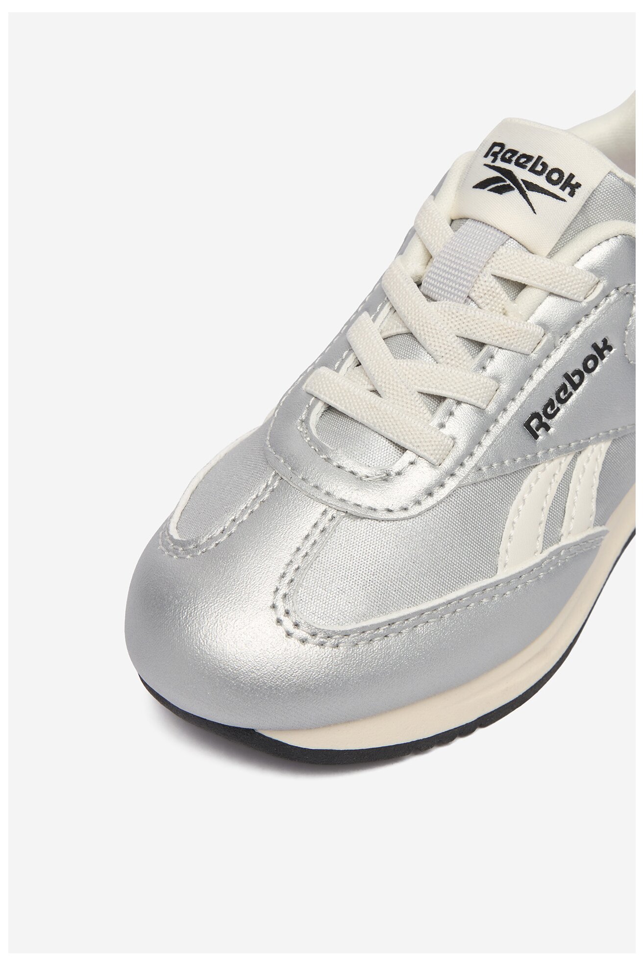 Obuwie sportowe Reebok CEO-FIORI AR30309RSCI Srebrny