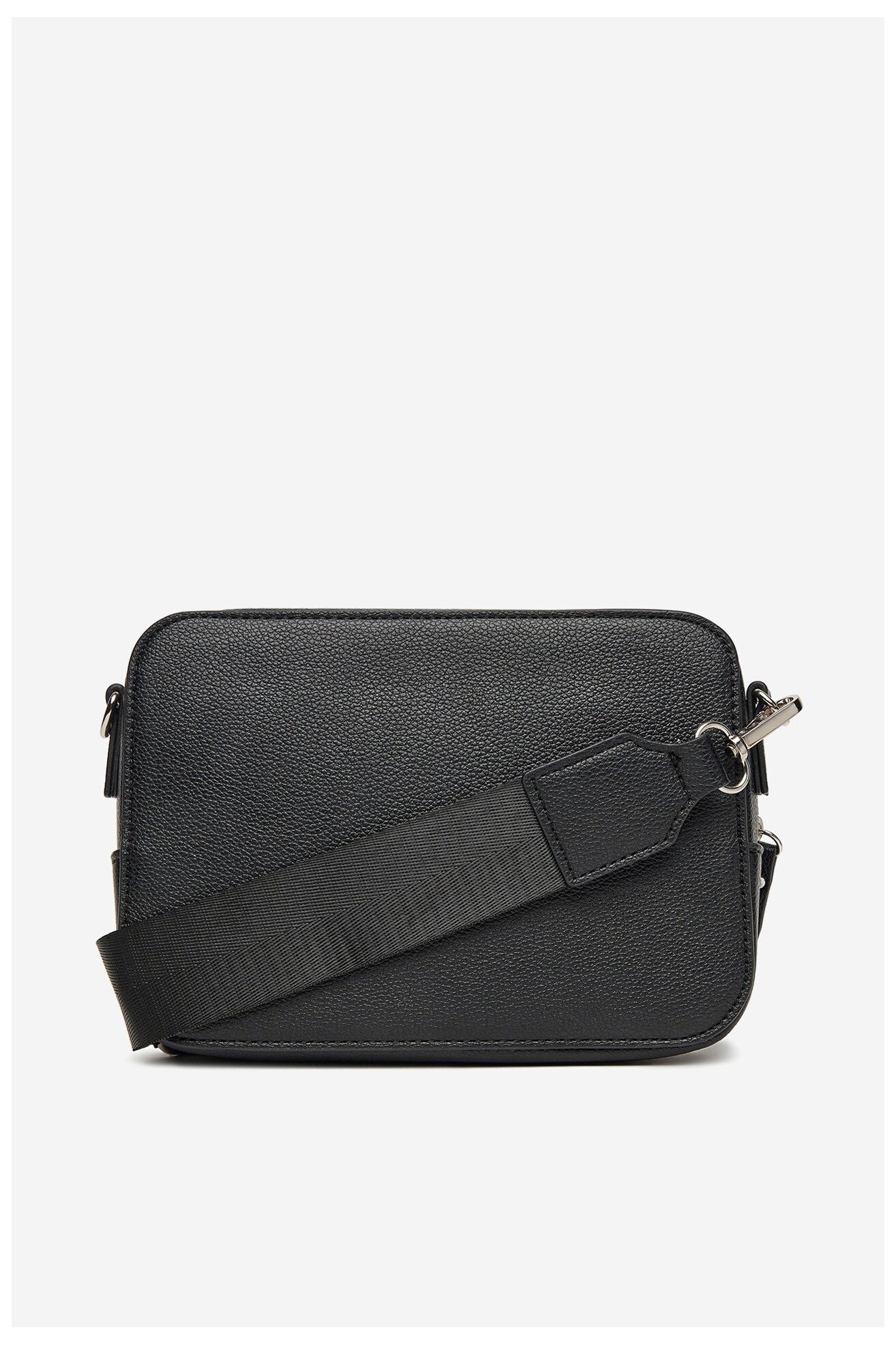 Дамска чанта DeeZee DZE-S-012-07 ЧЕРЕН