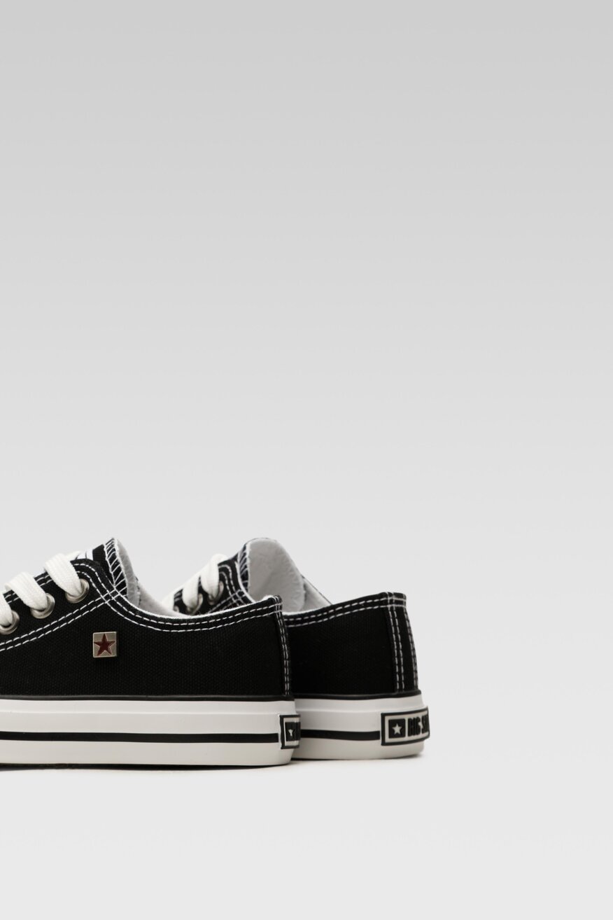 
                Big Star - Trampki czarne sznurowane - 5904248202194