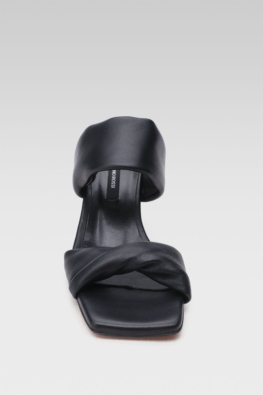 
                Gino Rossi - Skórzane klapki czarne - 5904248394486