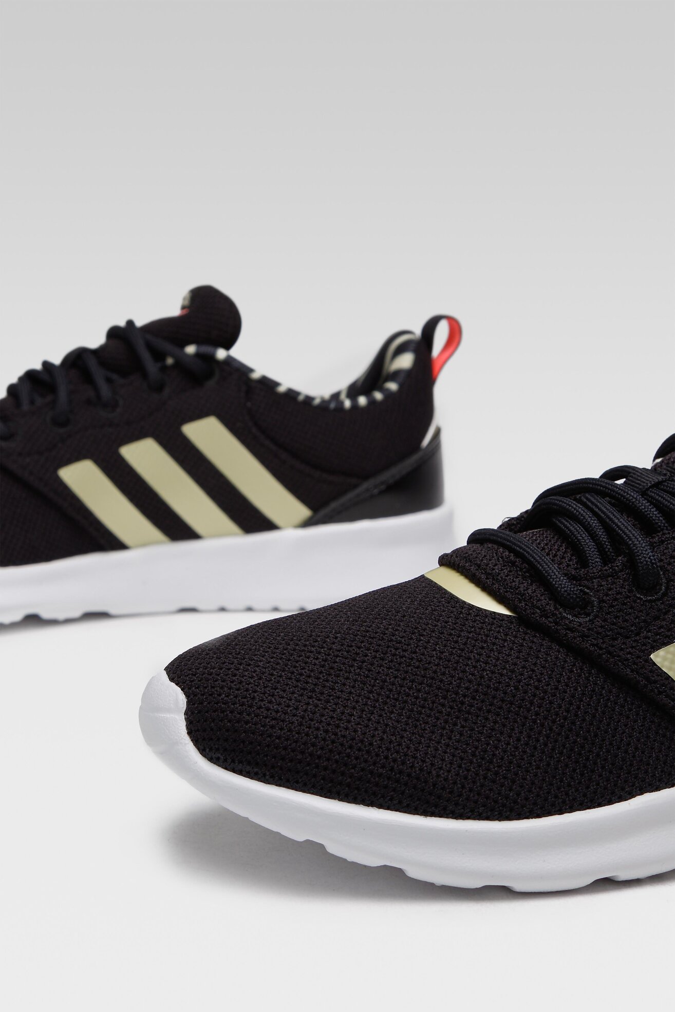 Obuwie sportowe adidas QT RACER 2.0 GX5681 Czarny