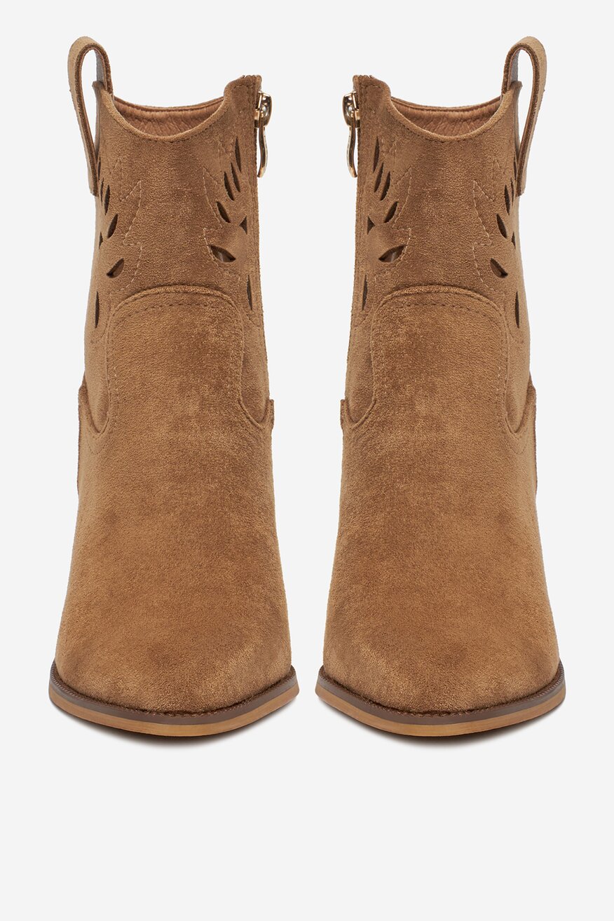 
                Боти DeeZee КАМЕЛ - 5906751066348