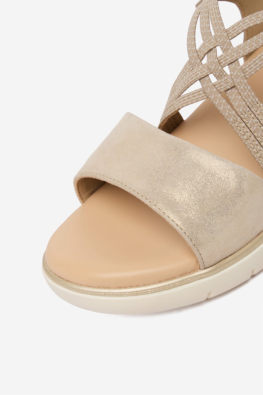 
                Go Soft - Sandały skórzane - 5906751985090