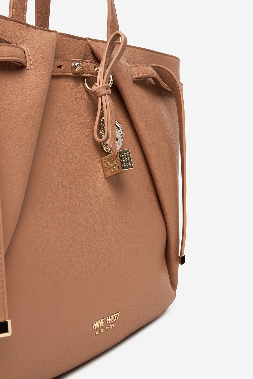 
                Дамска чанта NINE WEST РОЗОВ - 5906751563625